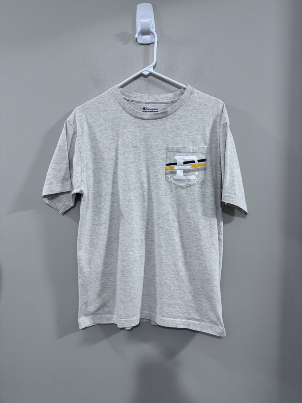 Champion ETSU Buccaneers Light Gray Short Sleeve Pocket Tee . Size L